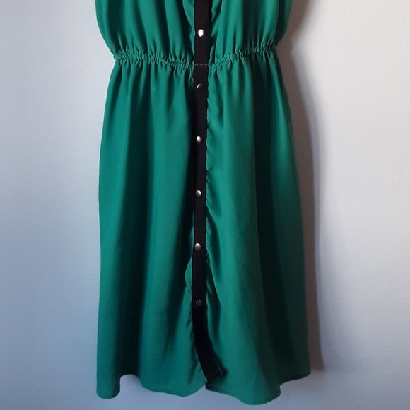 Silence and Noise dress small, green/black light fabric rayon-ish - Picture 3 of 8